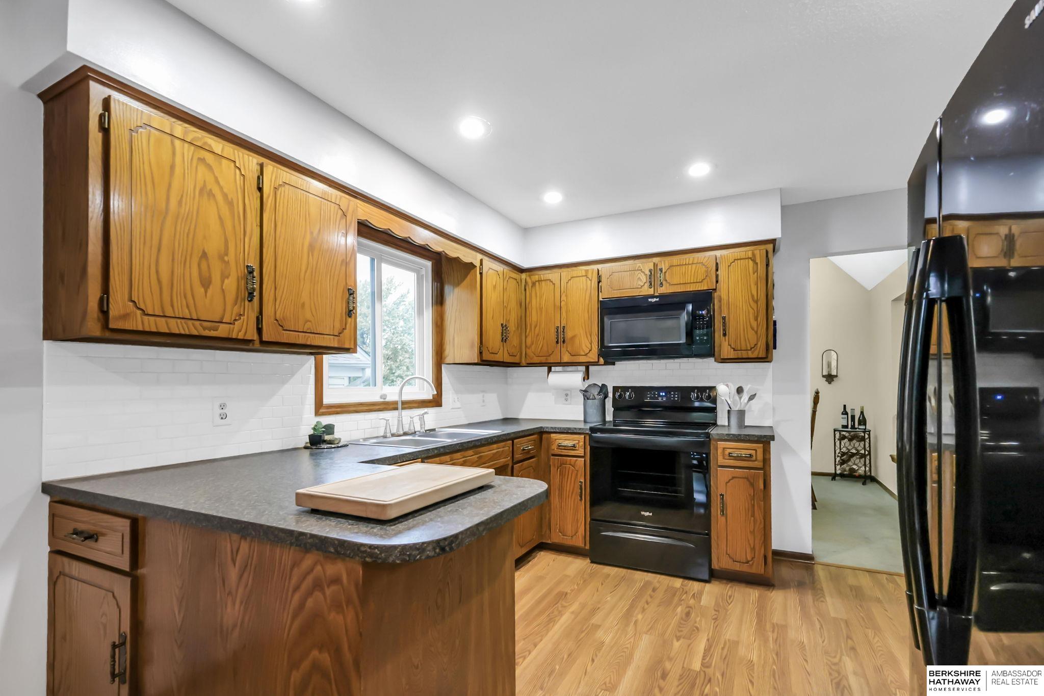 Omaha, Nebraska 68154, United States, 3 Bedrooms Bedrooms, ,2 BathroomsBathrooms,Residential,Active,227453