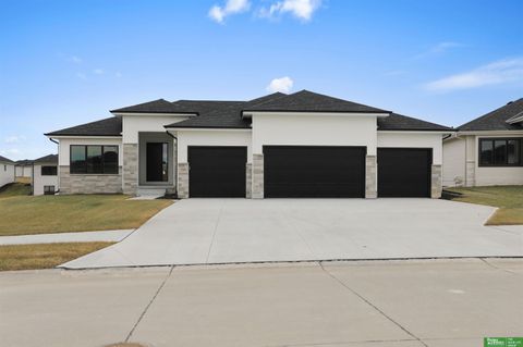 Photo of 5509 N 212th Avenue, Elkhorn, NE 68022 (MLS # 22610668)