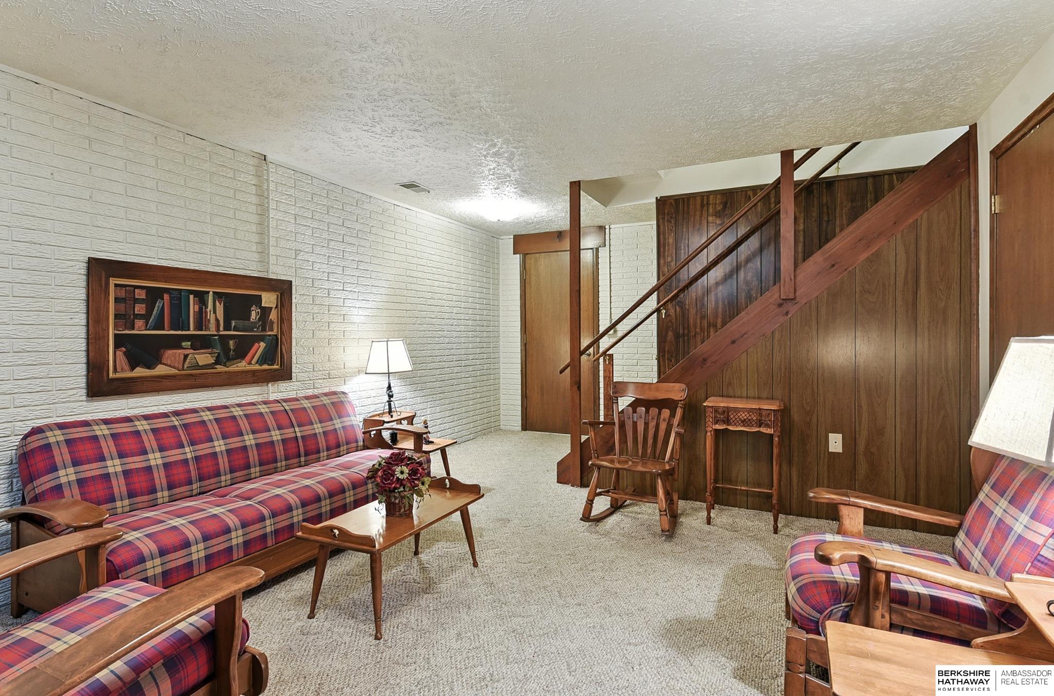 Omaha, Nebraska 68134, United States, 3 Bedrooms Bedrooms, ,2 BathroomsBathrooms,Residential,Active,195932