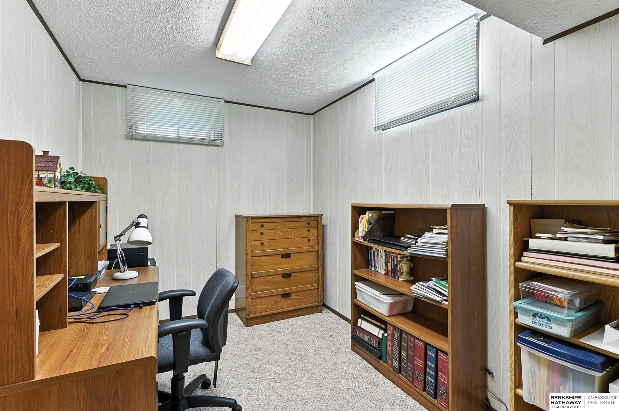 Omaha, Nebraska 68134, United States, 3 Bedrooms Bedrooms, ,2 BathroomsBathrooms,Residential,Active,195932