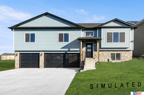 Photo of 7220 NW 19th Street, Lincoln, NE 68521 (MLS # 22604043)