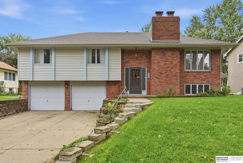 Photo of 715 S 212th Street, Elkhorn, NE 68022 (MLS # 22628650)