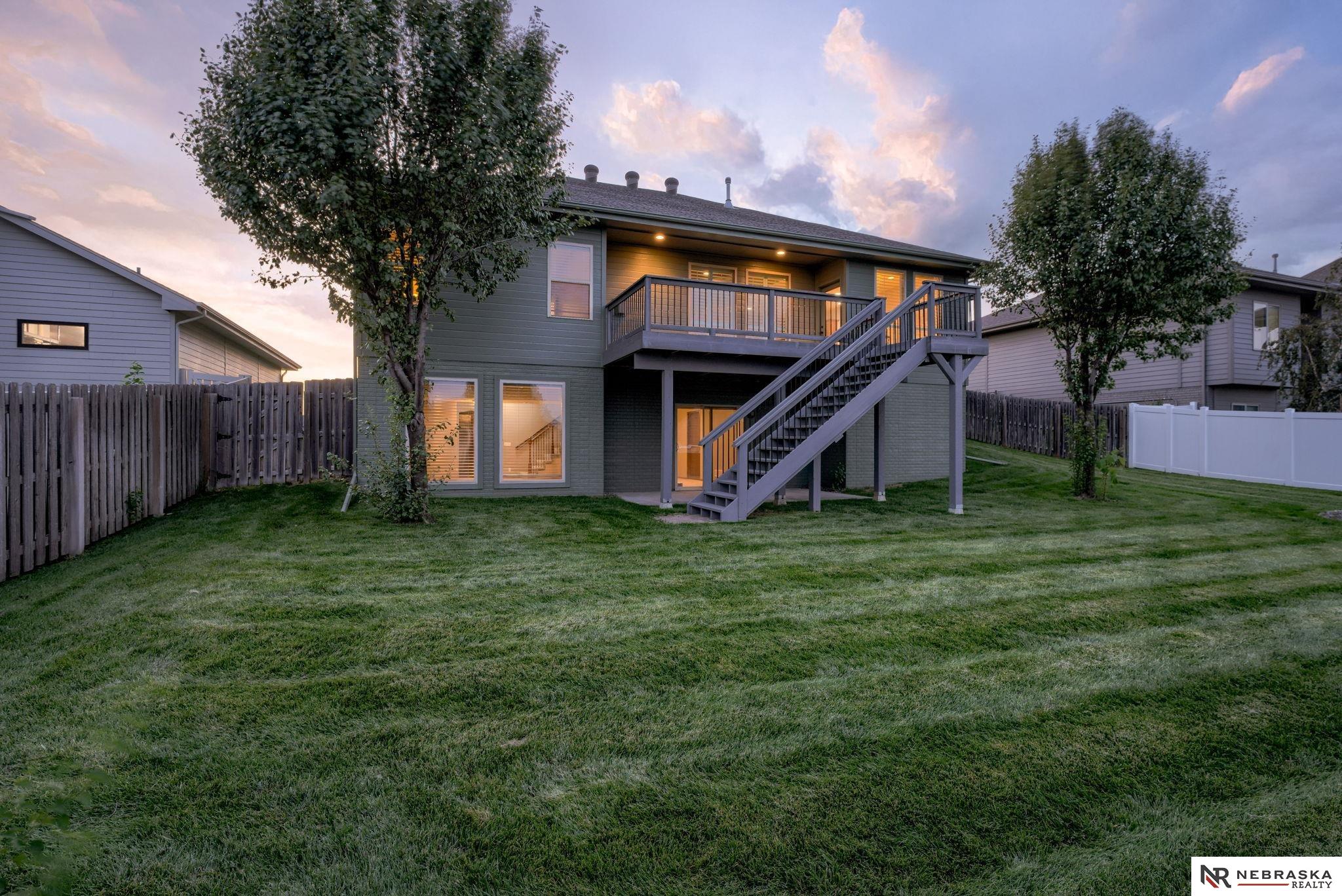 Gretna, Nebraska 68028, United States, 4 Bedrooms Bedrooms, ,3 BathroomsBathrooms,Residential,Active,160588