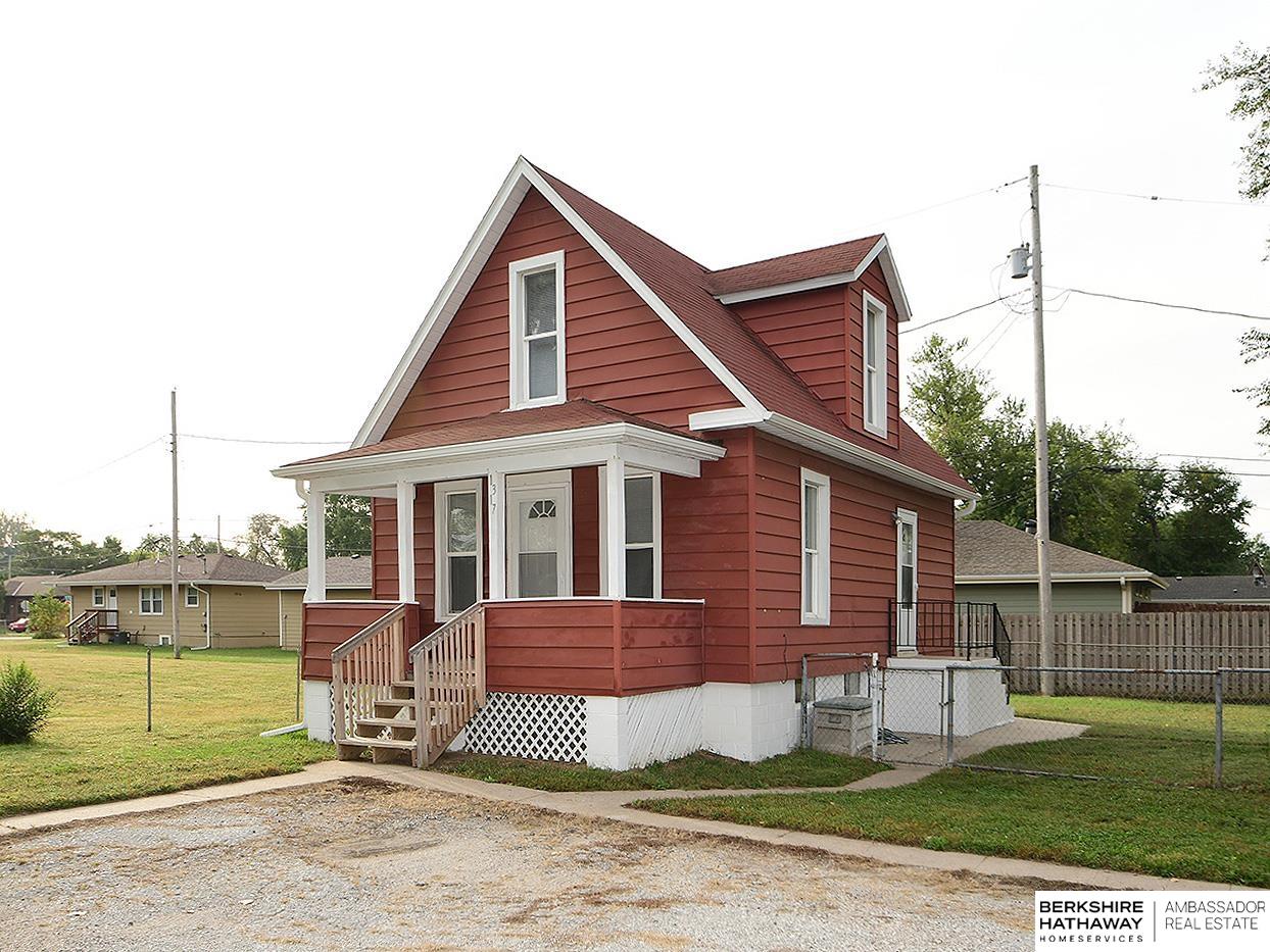 Carter Lake, Iowa 51510, United States, 2 Bedrooms Bedrooms, ,2 BathroomsBathrooms,Residential,Active,223062