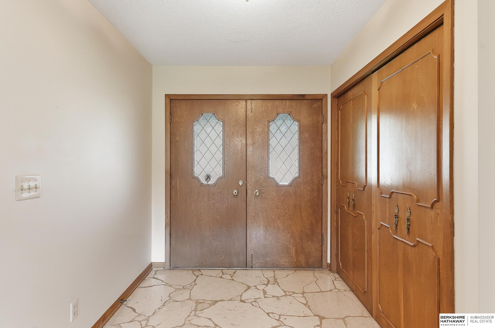 Omaha, Nebraska 68134, United States, 3 Bedrooms Bedrooms, ,2 BathroomsBathrooms,Residential,Active,227209