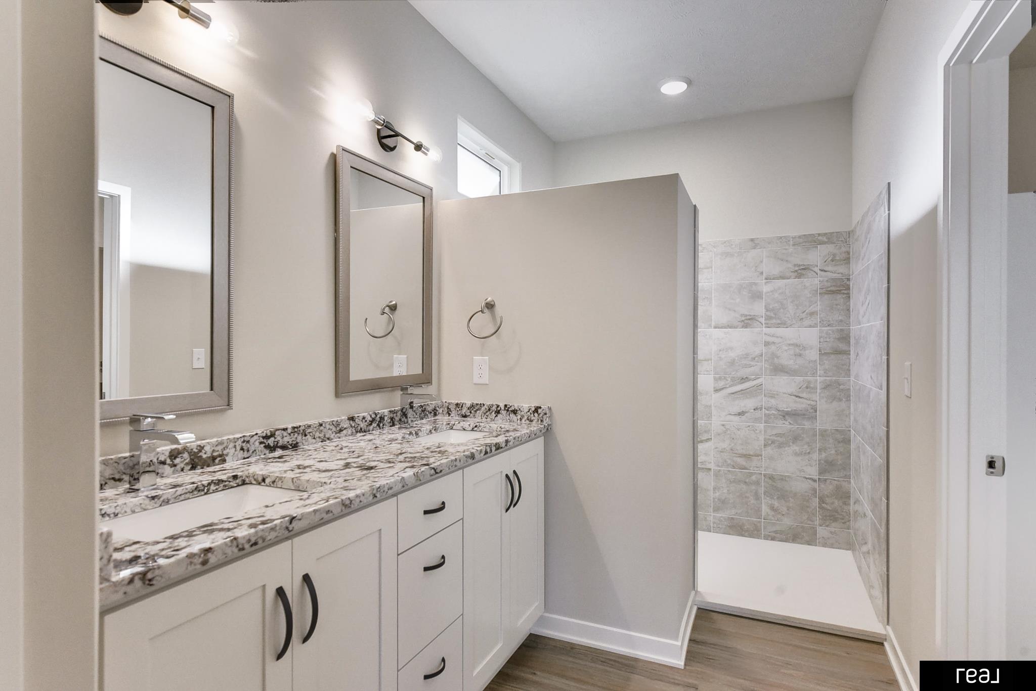 Bellevue, Nebraska 68123, United States, 3 Bedrooms Bedrooms, ,2 BathroomsBathrooms,Residential,Active,177030