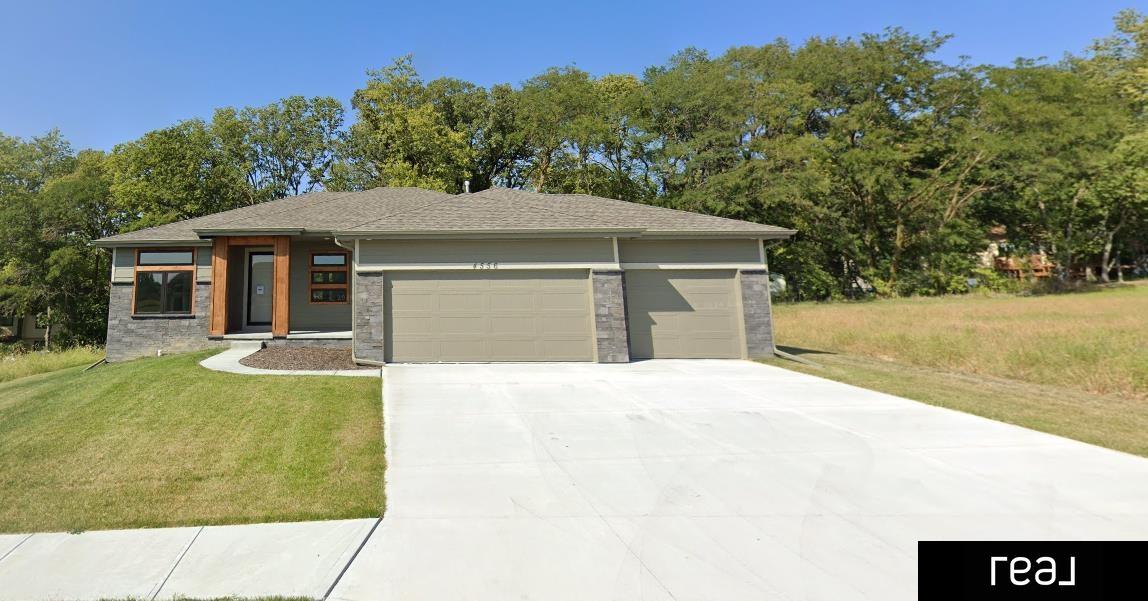 Bellevue, Nebraska 68123, United States, 3 Bedrooms Bedrooms, ,2 BathroomsBathrooms,Residential,Active,177030