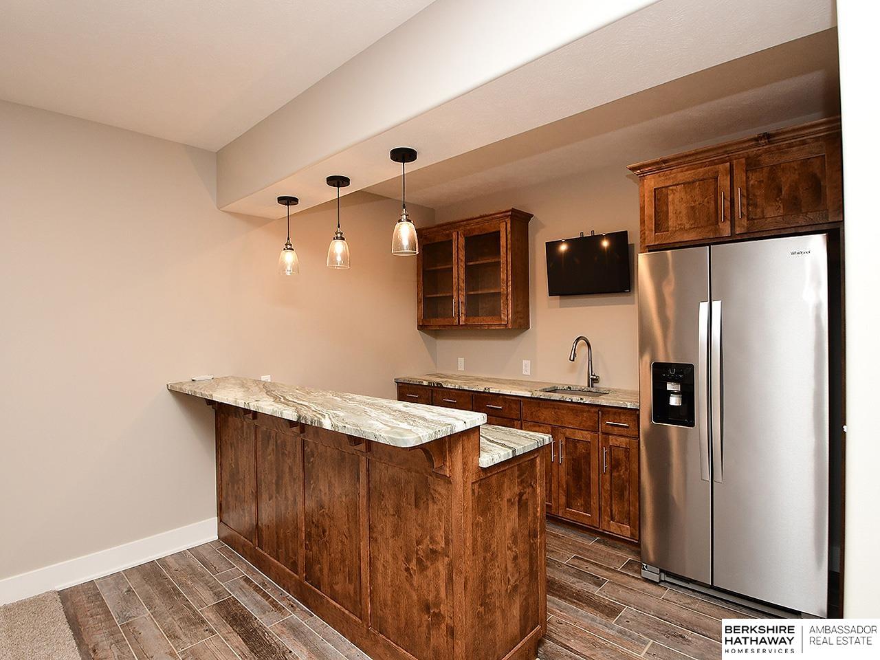 Omaha, Nebraska 68022, United States, 5 Bedrooms Bedrooms, ,4 BathroomsBathrooms,Residential,Active,202780