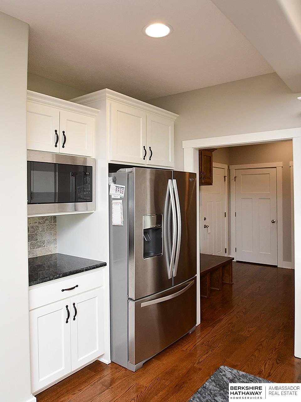 Omaha, Nebraska 68022, United States, 5 Bedrooms Bedrooms, ,4 BathroomsBathrooms,Residential,Active,202780