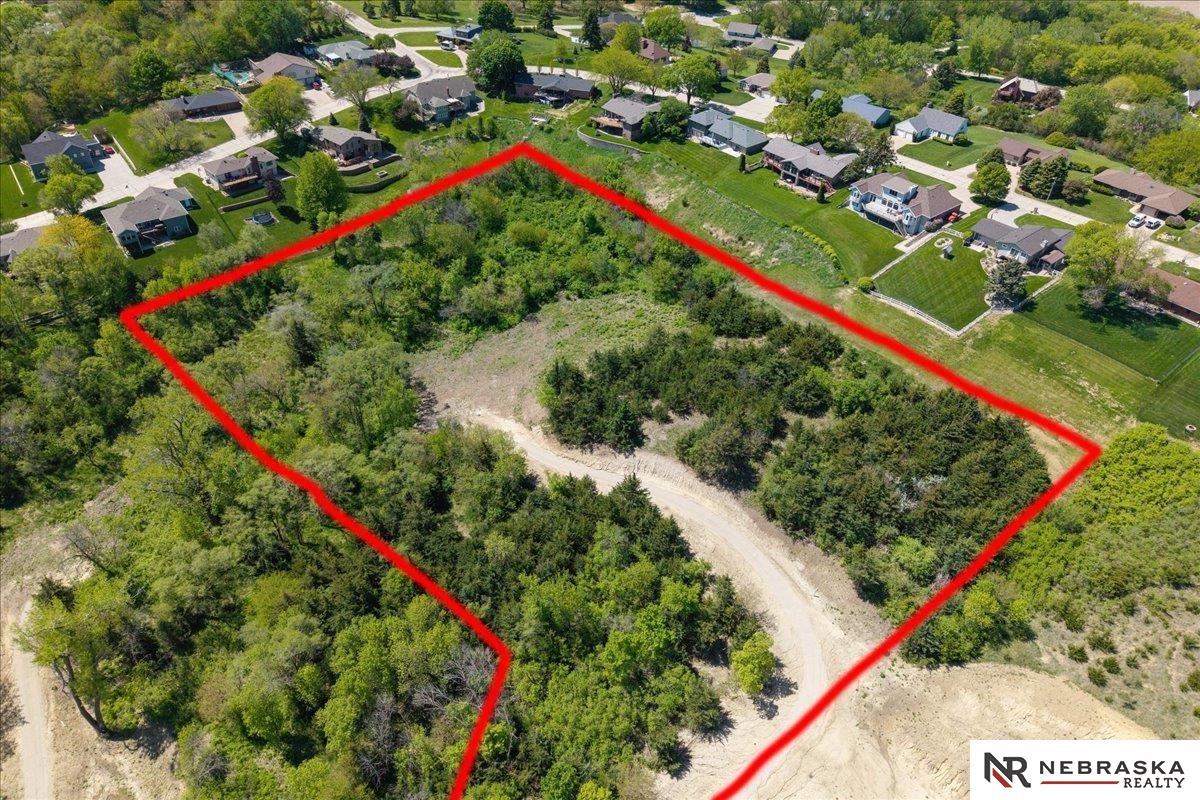 Photo 1 of 25 — 1111 N 28th Avenue, Blair, NE 68008