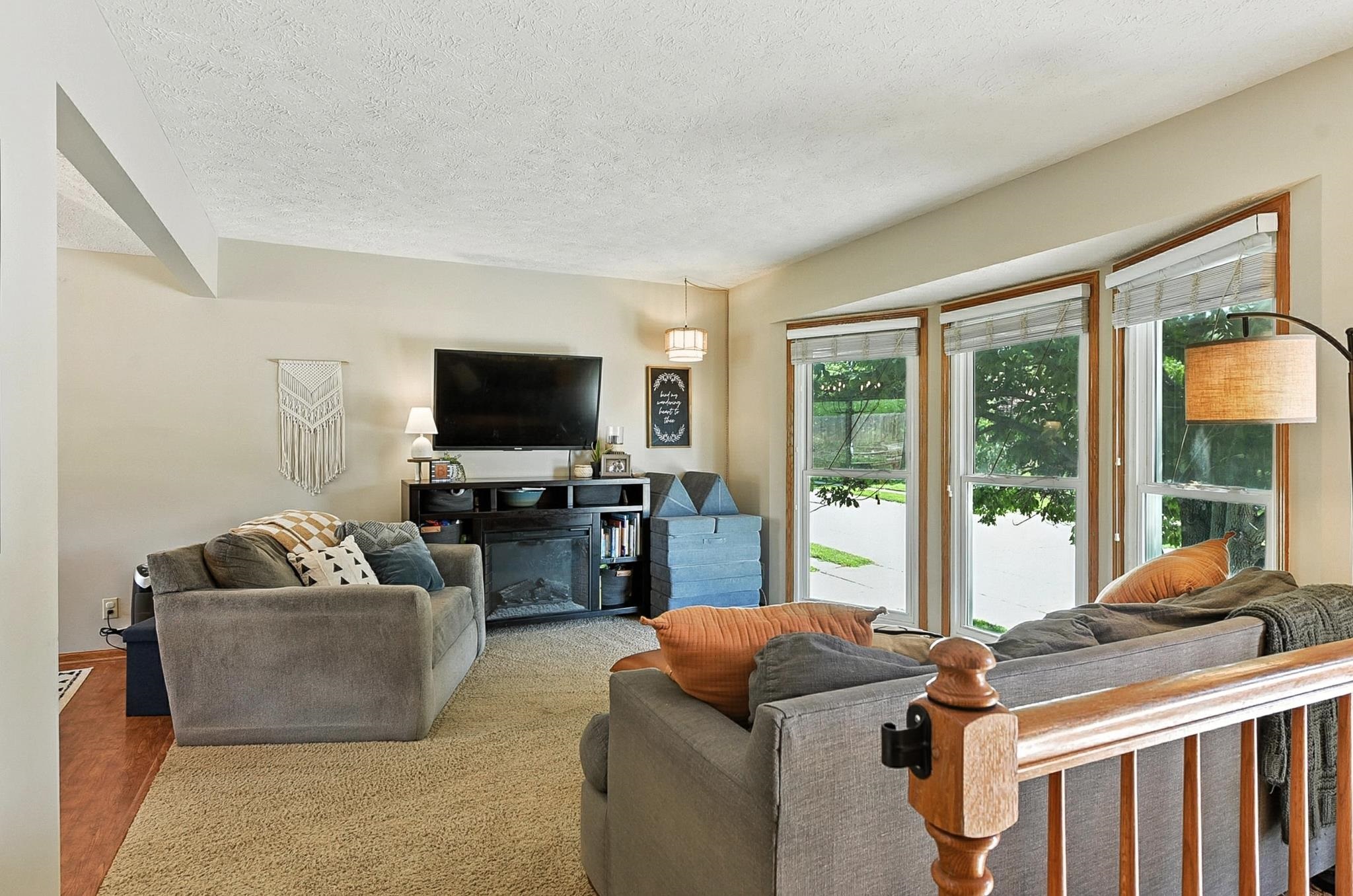 Omaha, Nebraska 68164, United States, 3 Bedrooms Bedrooms, ,2 BathroomsBathrooms,Residential,Active,172371