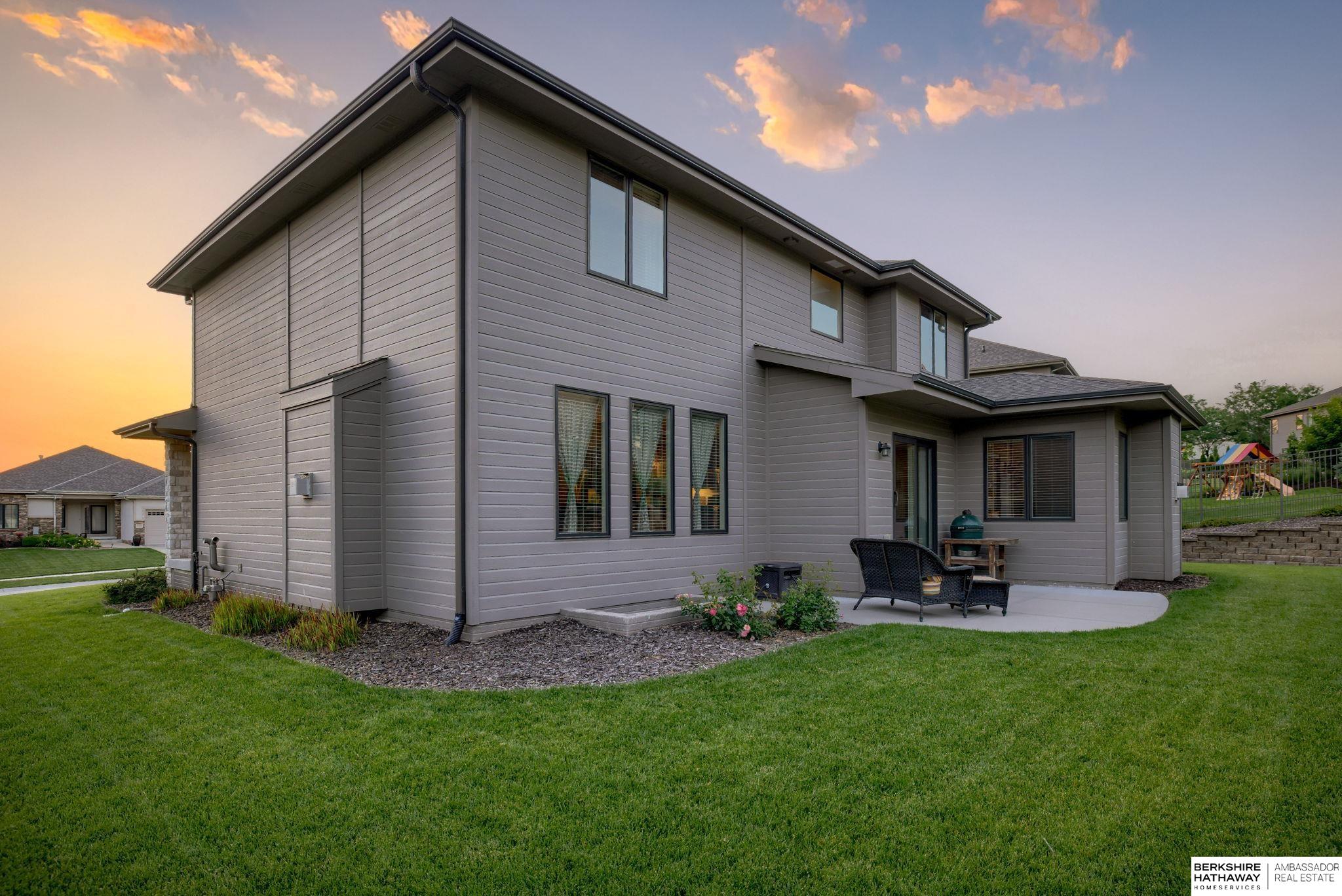 Elkhorn, Nebraska 68022, United States, 4 Bedrooms Bedrooms, ,3 BathroomsBathrooms,Residential,Active,151297