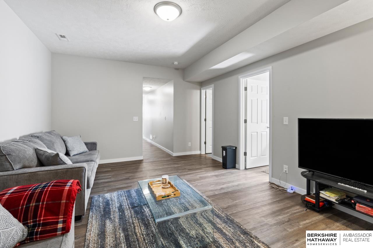 Plattsmouth, Nebraska 68048, United States, 3 Bedrooms Bedrooms, ,3 BathroomsBathrooms,Residential,Active,172781