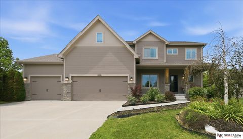 Photo of 5164 N 173rd Avenue Circle, Omaha, NE 68116 (MLS # 22618514)
