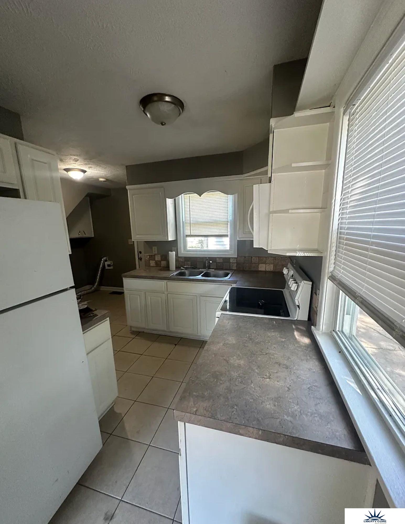 404 W 30th Avenue