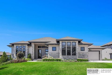 Photo of 11414 S 120th Avenue, Papillion, NE 68046 (MLS # 22518720)