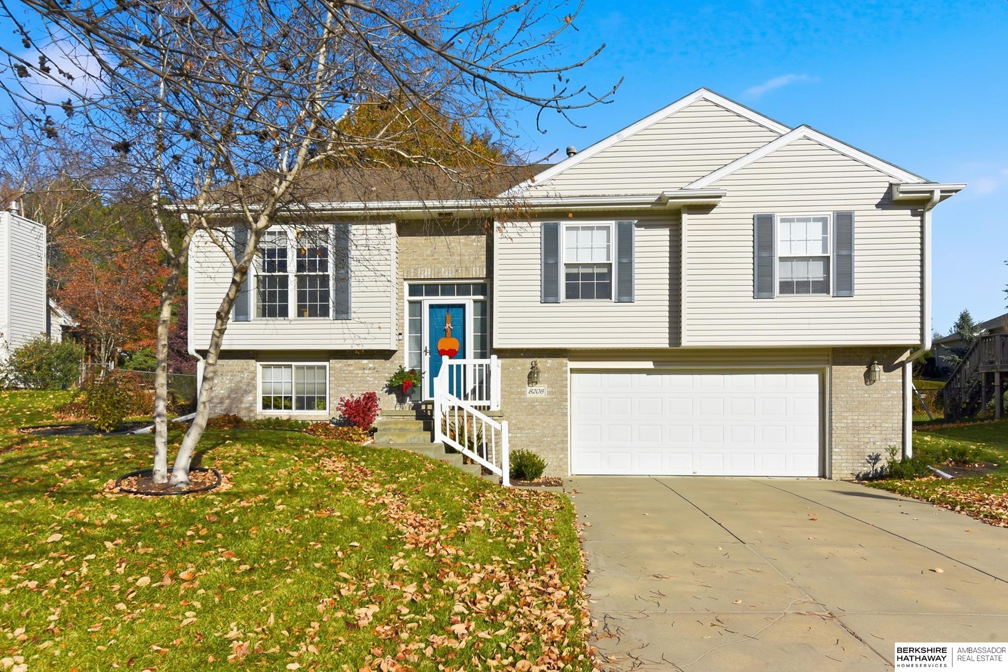Photo 1 of 35 — 8208 Bancroft Avenue, Lincoln, NE 68506