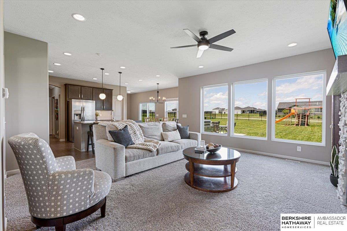 Omaha, Nebraska 68022, United States, 5 Bedrooms Bedrooms, ,4 BathroomsBathrooms,Residential,Active,139910