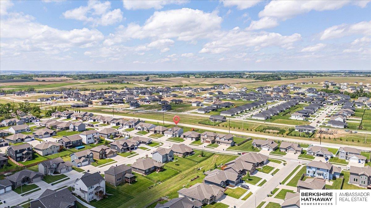 Omaha, Nebraska 68022, United States, 5 Bedrooms Bedrooms, ,4 BathroomsBathrooms,Residential,Active,139910