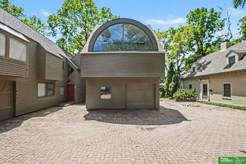 Photo of 6009 Lafayette Court, Omaha, NE 68132 (MLS # 22617054)