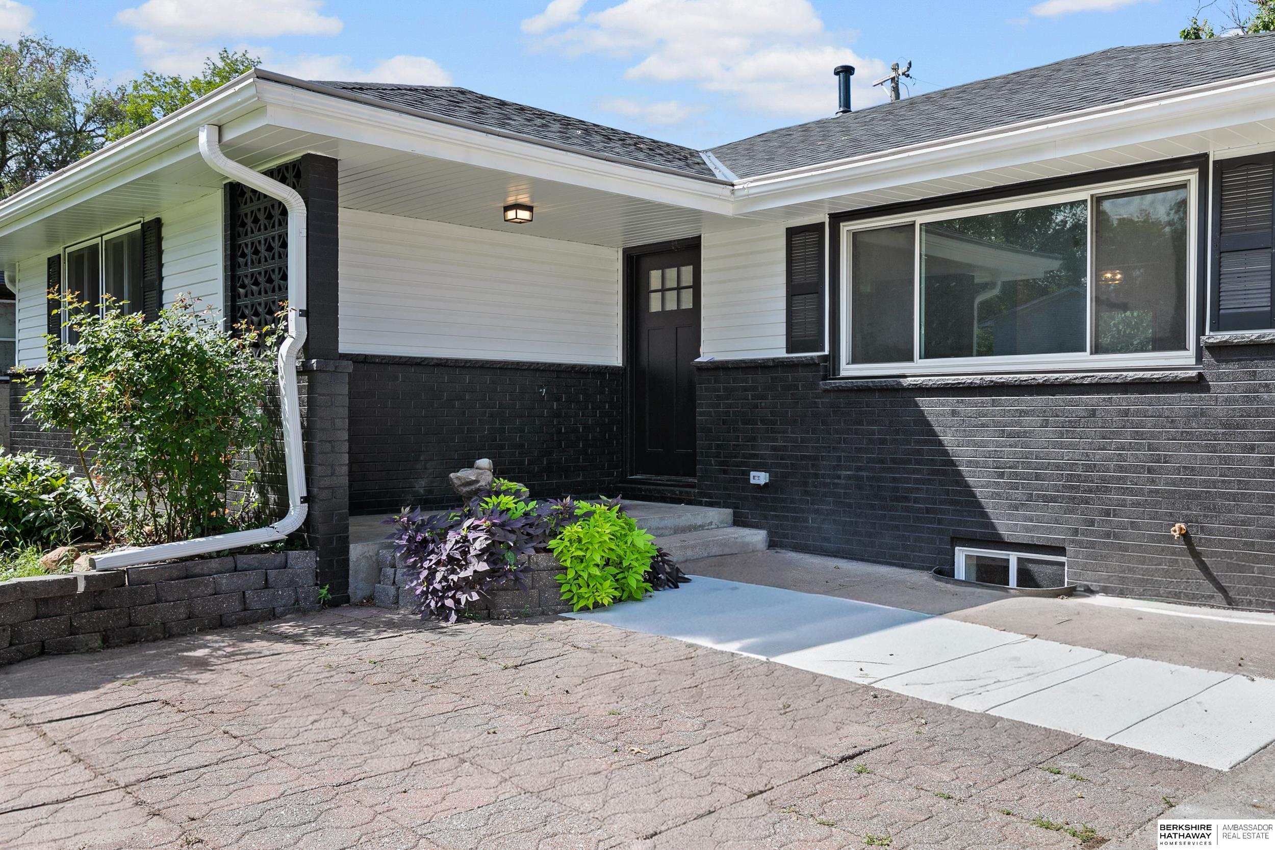 3625 N 70th Street
