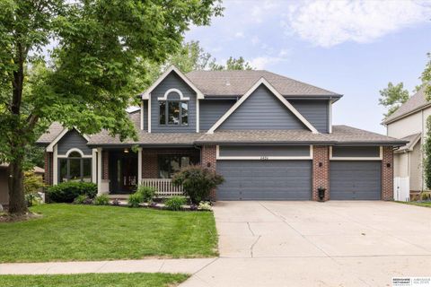 Photo of 6426 S 177th Street, Omaha, NE 68135 (MLS # 22617531)