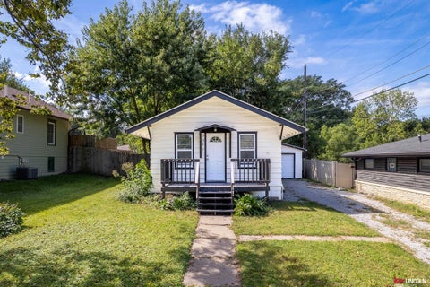Photo of 3341 S 42 Street, Lincoln, NE 68506 (MLS # 22627555)