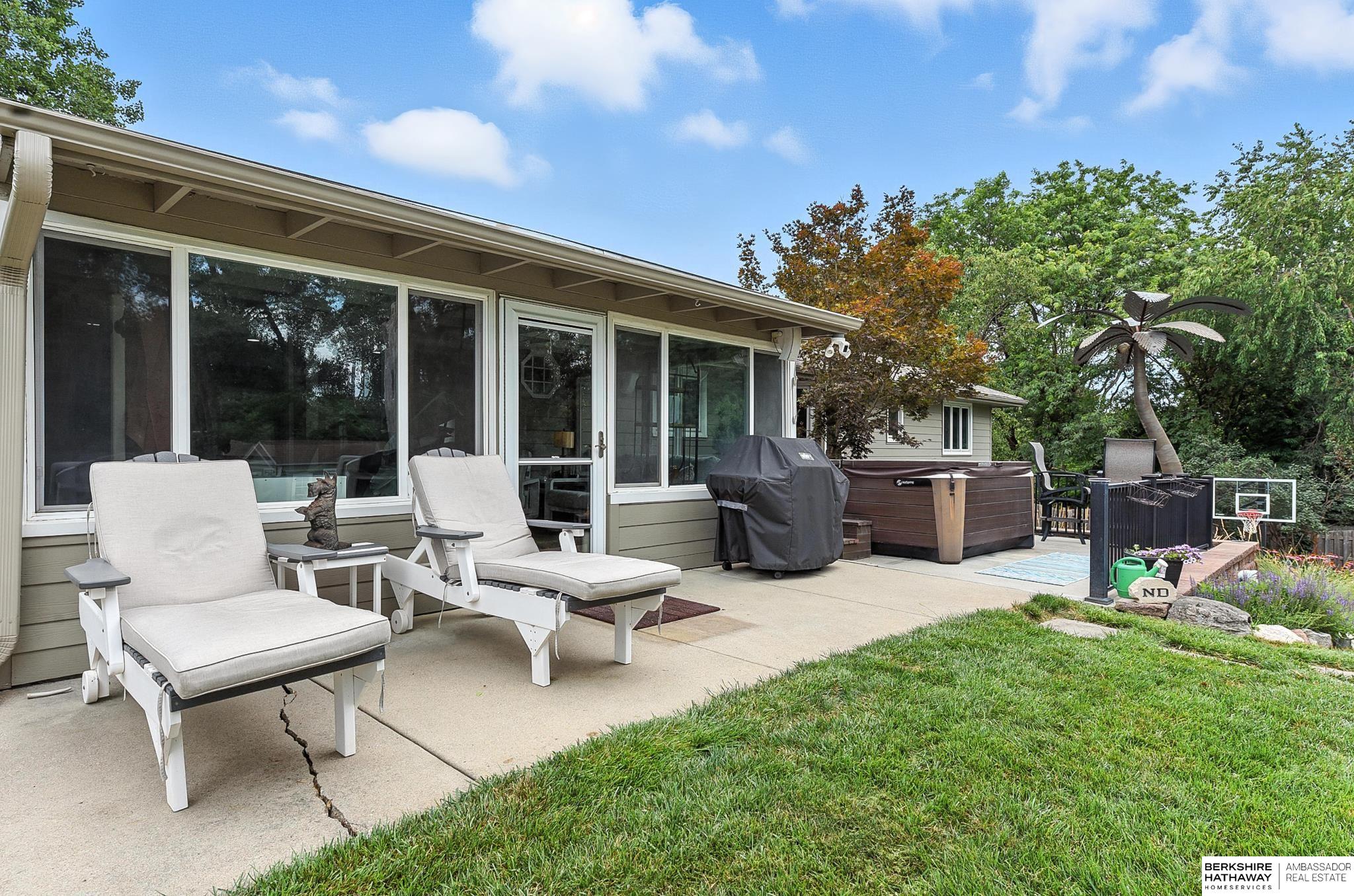 Omaha, Nebraska 68127, United States, 3 Bedrooms Bedrooms, ,3 BathroomsBathrooms,Residential,Active,179545