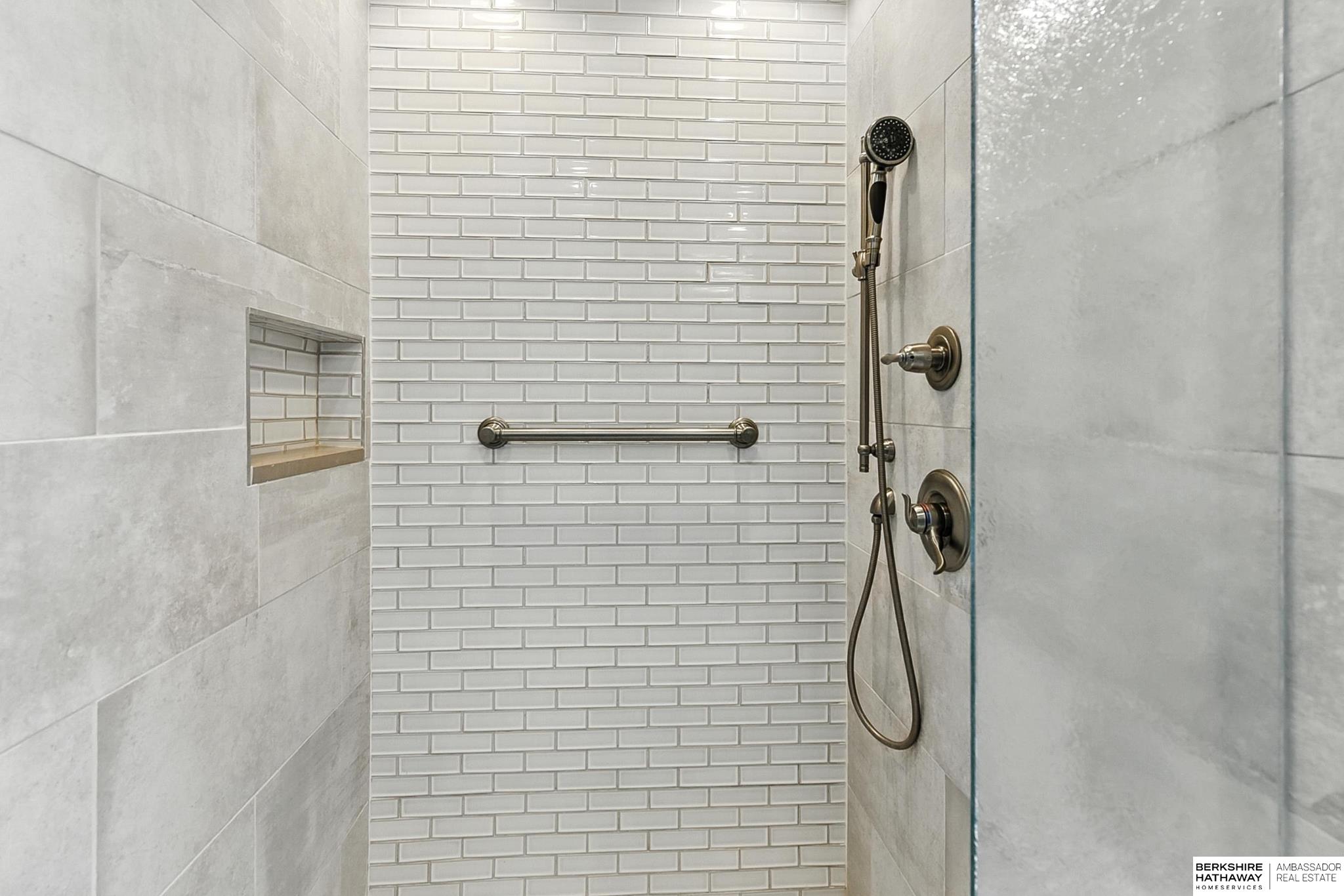 Omaha, Nebraska 68127, United States, 3 Bedrooms Bedrooms, ,3 BathroomsBathrooms,Residential,Active,179545