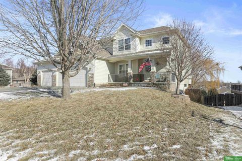 Photo of 3805 S 202nd Street, Omaha, NE 68130 (MLS # 22602582)