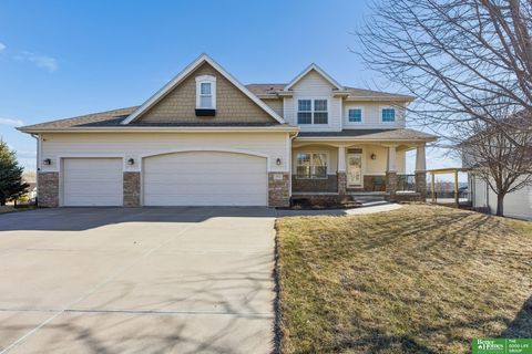 Photo of 3805 S 202nd Street, Omaha, NE 68130 (MLS # 22602582)
