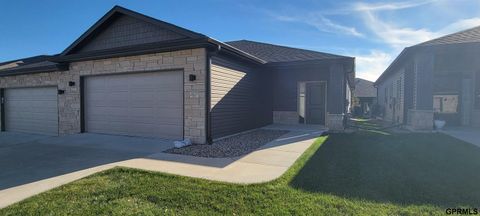 Photo of 3821 Cabo Drive, Lincoln, NE 68516 (MLS # 22533885)
