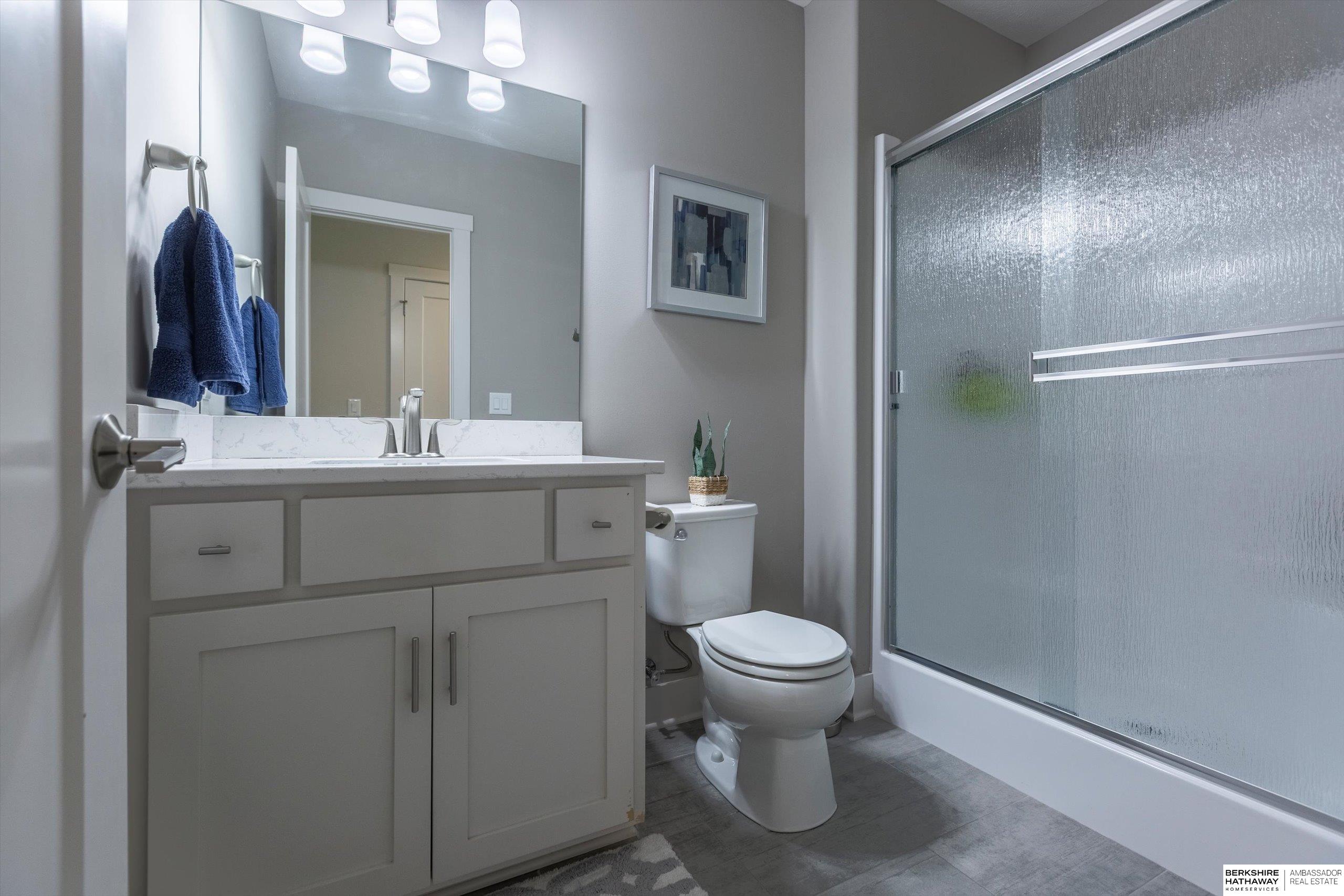 Elkhorn, Nebraska 68022, United States, 5 Bedrooms Bedrooms, ,4 BathroomsBathrooms,Residential,Active,191963