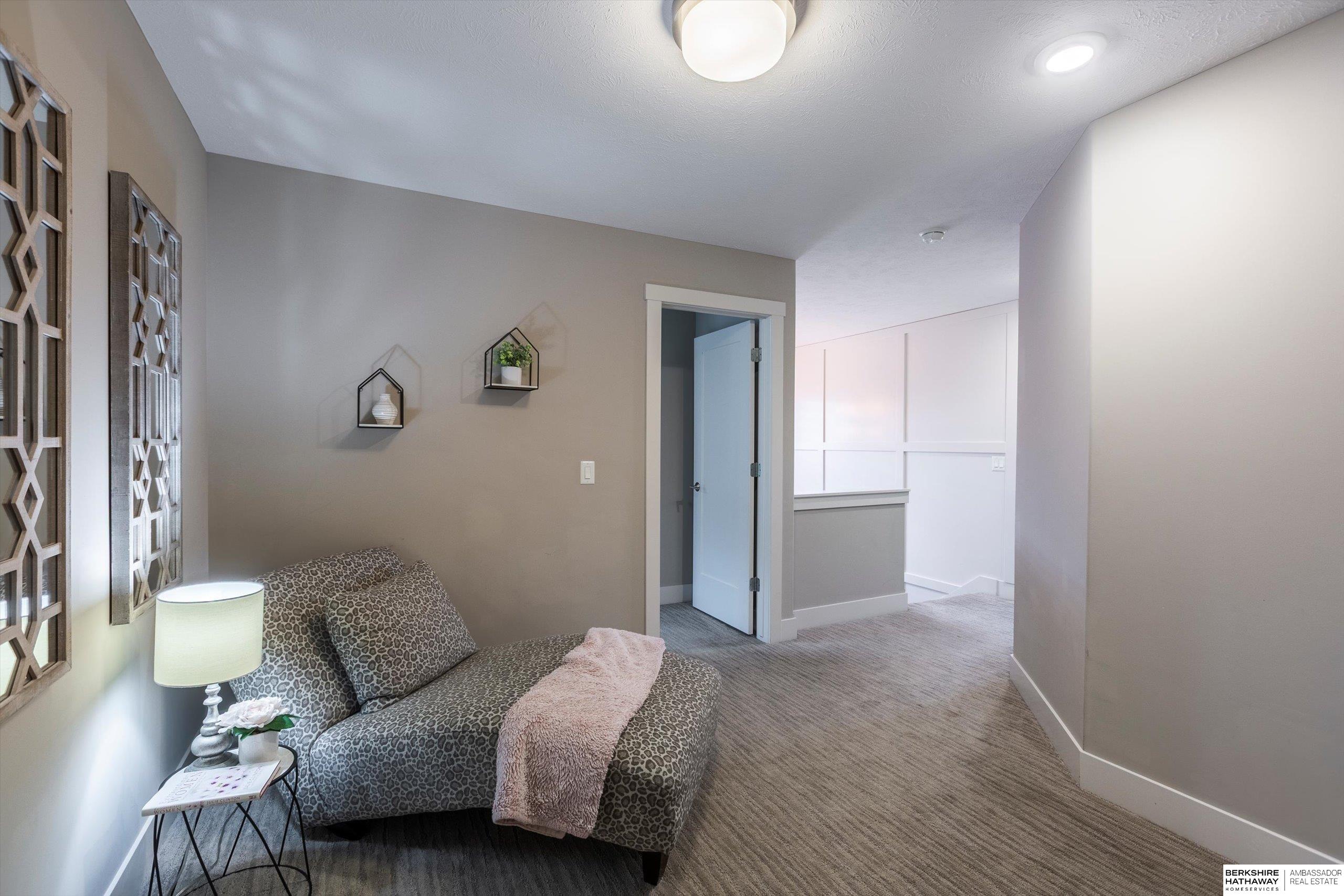 Elkhorn, Nebraska 68022, United States, 5 Bedrooms Bedrooms, ,4 BathroomsBathrooms,Residential,Active,191963