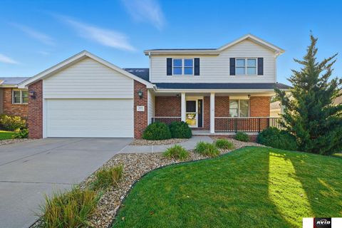 Photo of 2628 SW 15 Street, Lincoln, NE 68522 (MLS # 22530755)