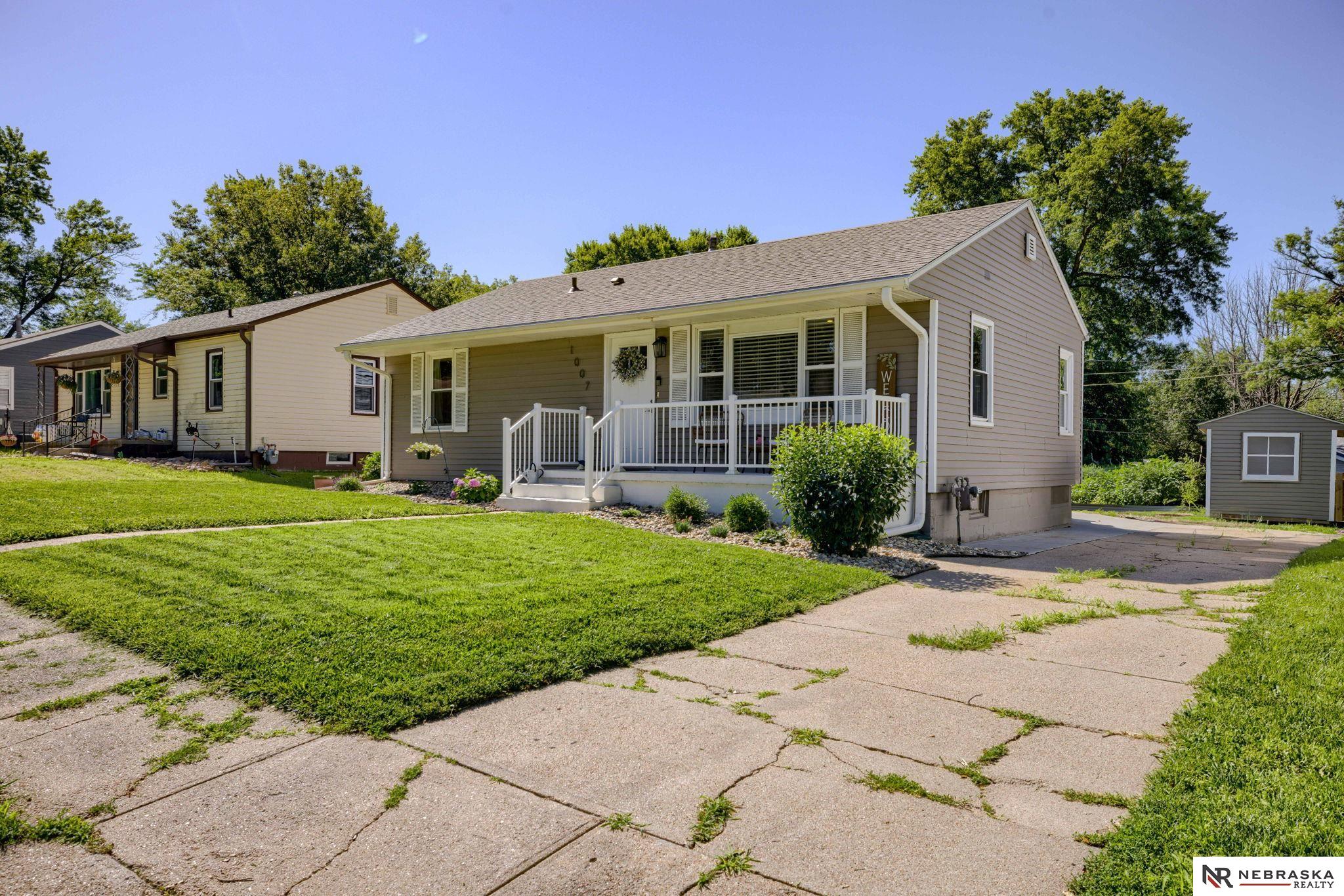 Wahoo, Nebraska 68066, United States, 4 Bedrooms Bedrooms, ,2 BathroomsBathrooms,Residential,Active,163006