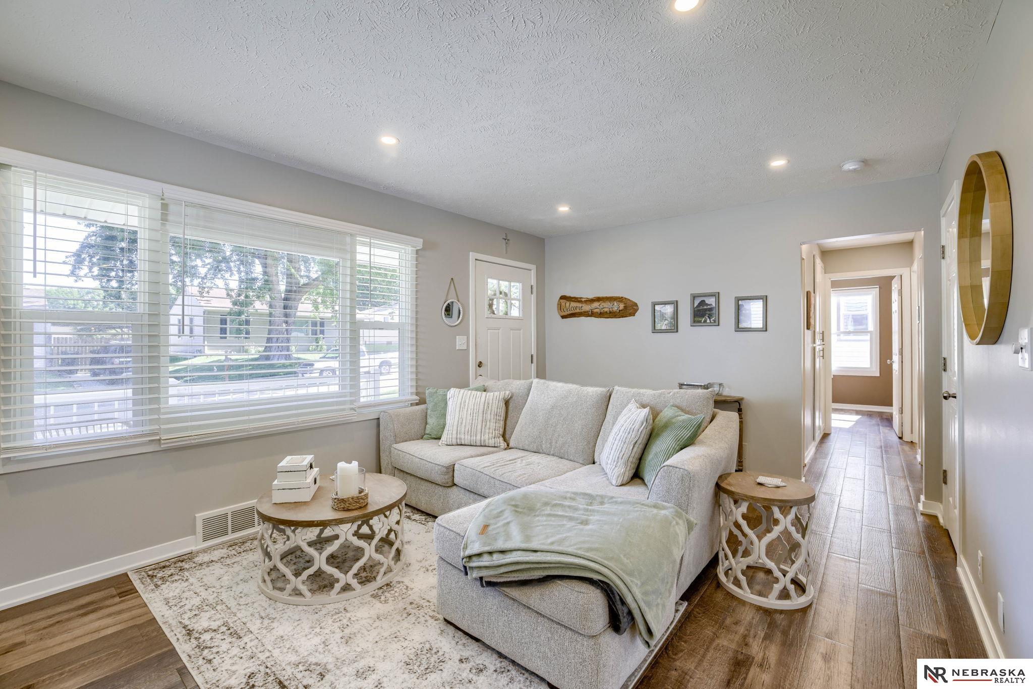 Wahoo, Nebraska 68066, United States, 4 Bedrooms Bedrooms, ,2 BathroomsBathrooms,Residential,Active,163006