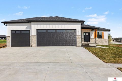 Photo of 7942 Ponce Street, Lincoln, NE 68516 (MLS # 22610513)