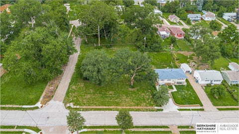 Photo of 3941 Nebraska Avenue, Omaha, NE 68111 (MLS # 22618086)