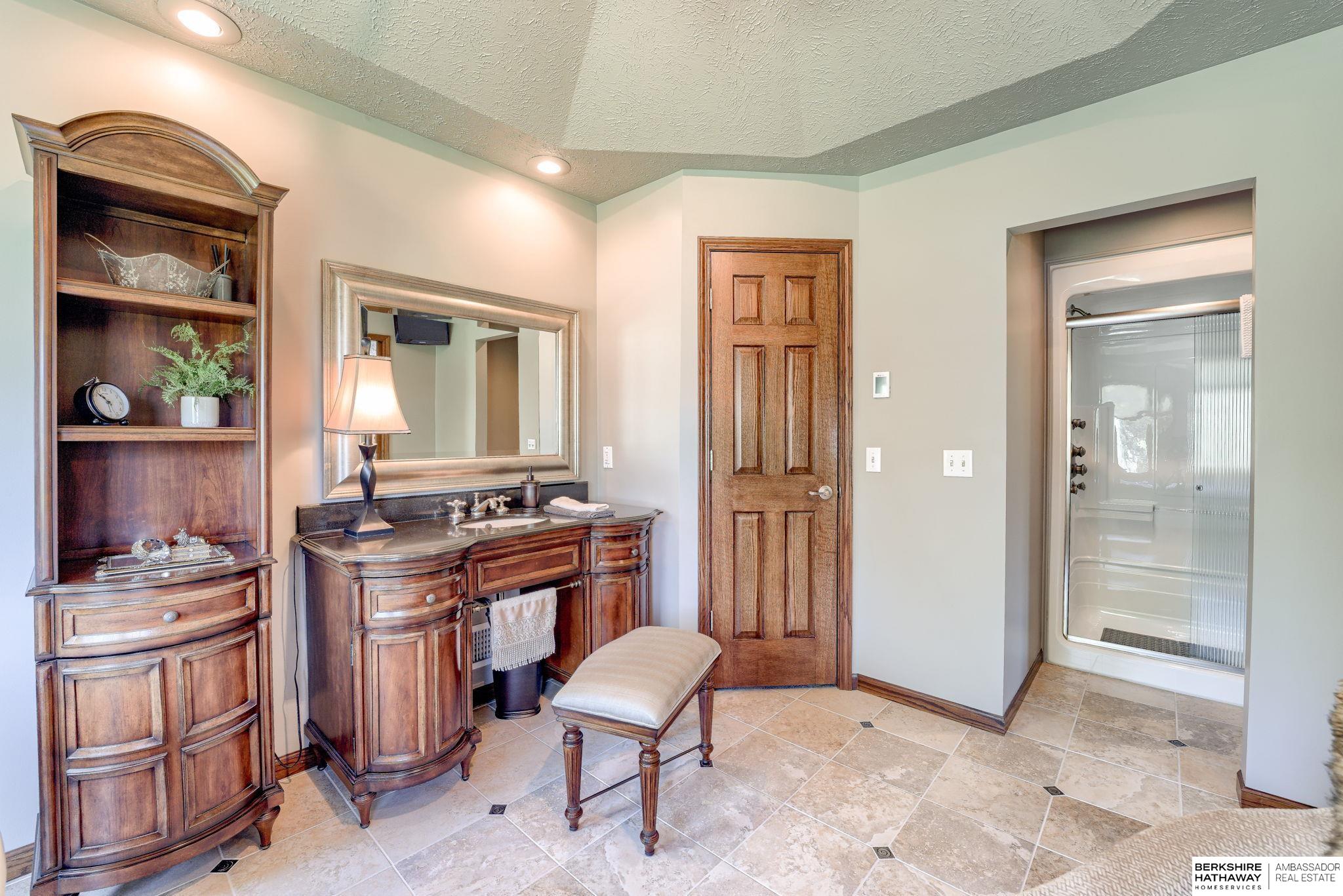 Fort Calhoun, Nebraska 68023, United States, 3 Bedrooms Bedrooms, ,3 BathroomsBathrooms,Residential,Active,158798