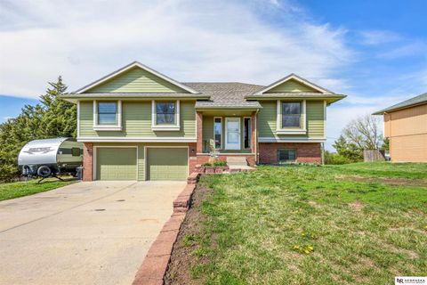 Photo of 1500 Beaver lake Boulevard, Plattsmouth, NE 68048 (MLS # 22609980)