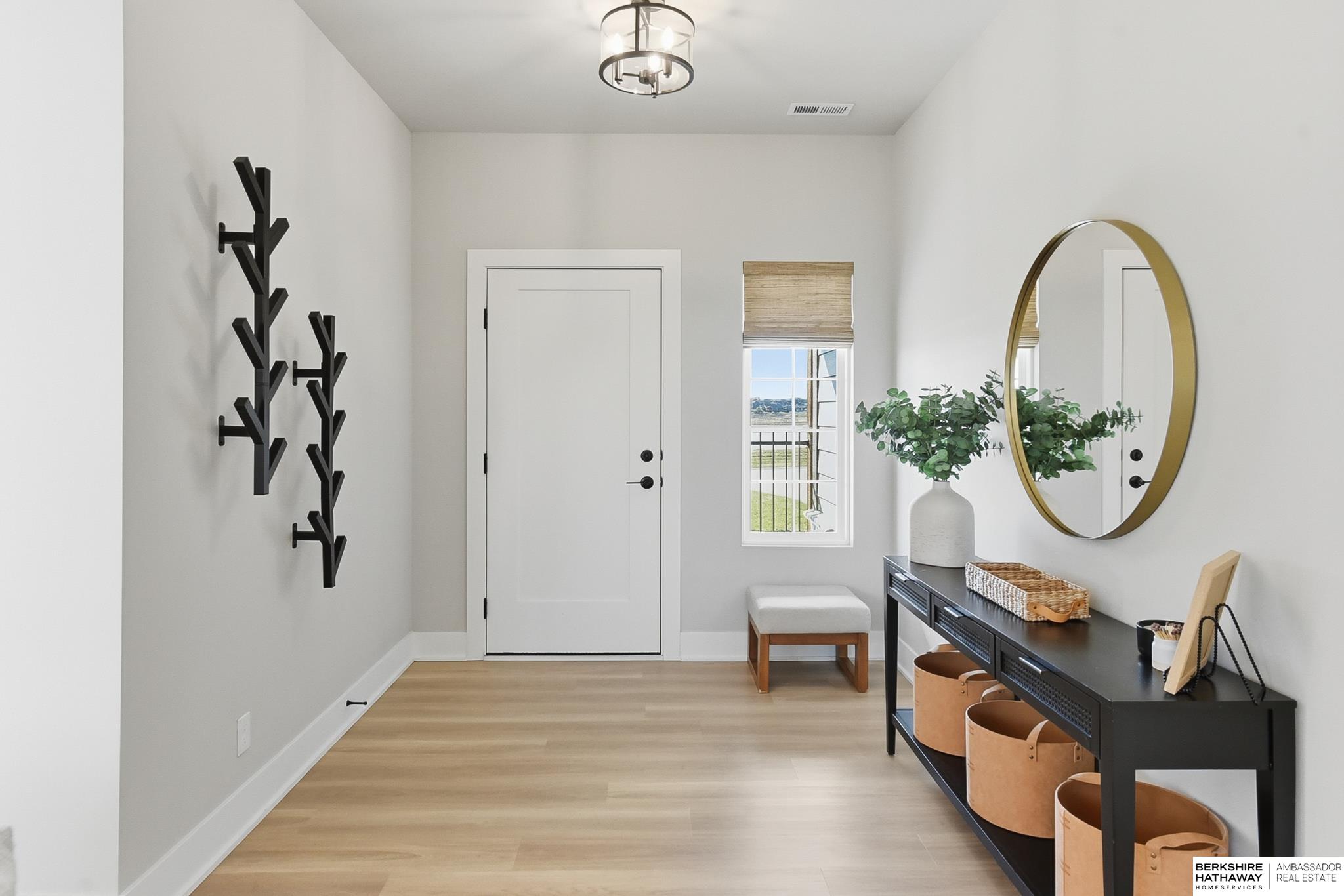 Omaha, Nebraska 68116, United States, 3 Bedrooms Bedrooms, ,3 BathroomsBathrooms,Residential,Active,249025