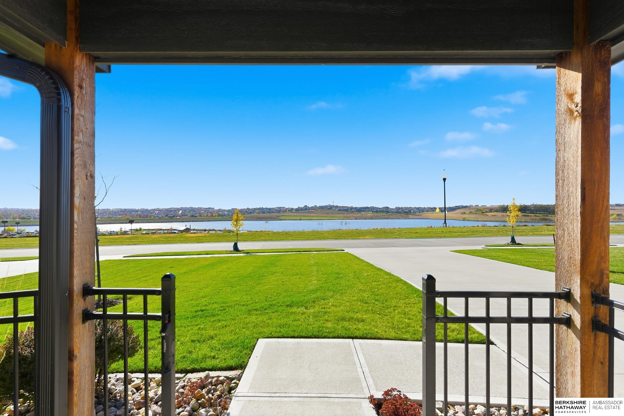 Omaha, Nebraska 68116, United States, 3 Bedrooms Bedrooms, ,3 BathroomsBathrooms,Residential,Active,249025