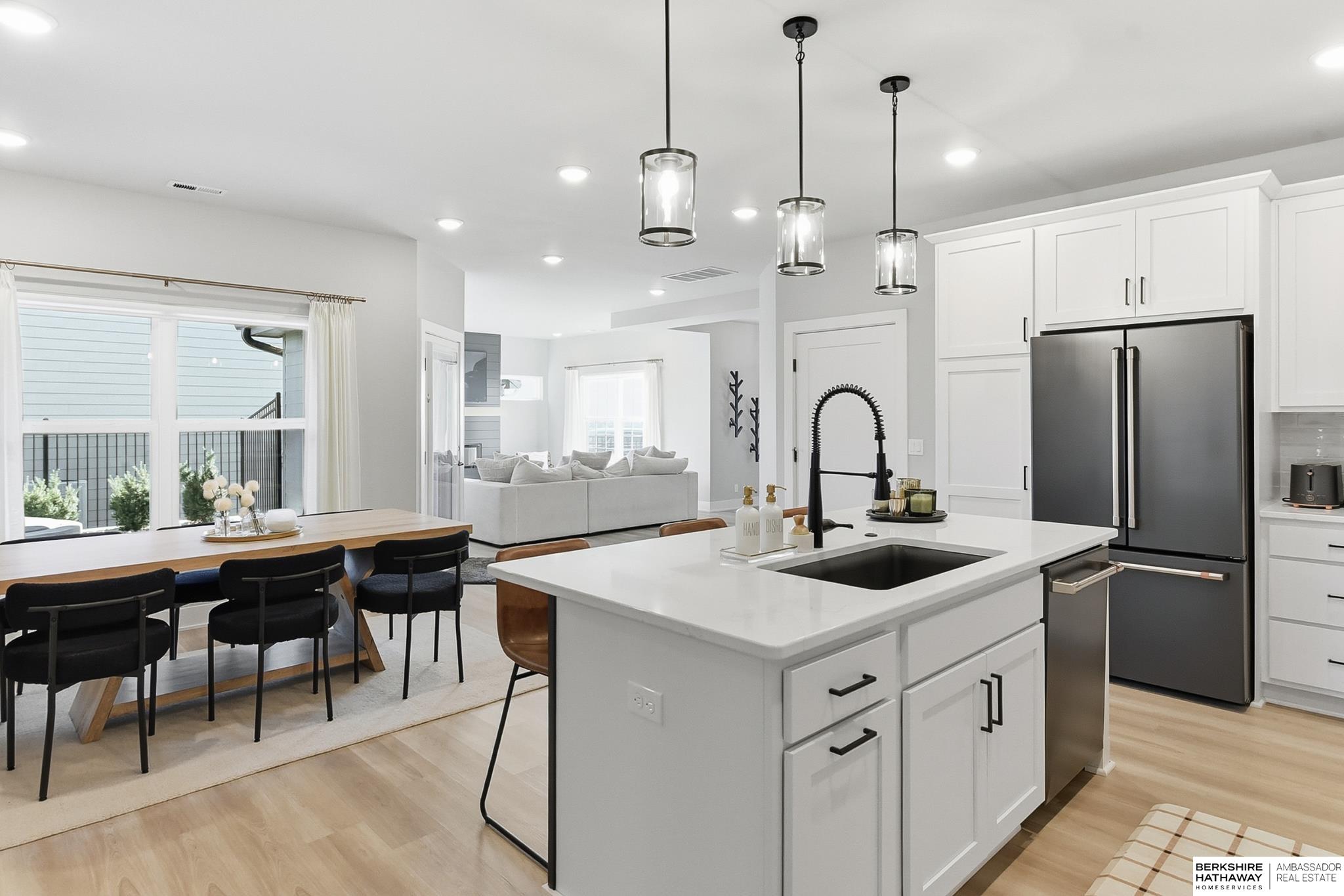 Omaha, Nebraska 68116, United States, 3 Bedrooms Bedrooms, ,3 BathroomsBathrooms,Residential,Active,249025