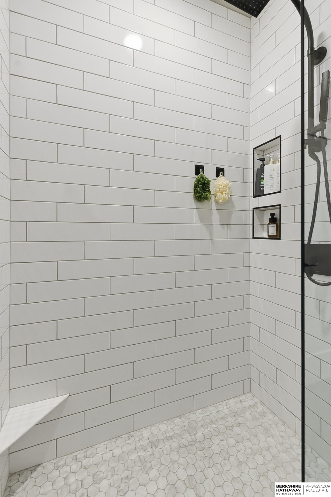 Omaha, Nebraska 68116, United States, 3 Bedrooms Bedrooms, ,3 BathroomsBathrooms,Residential,Active,249025