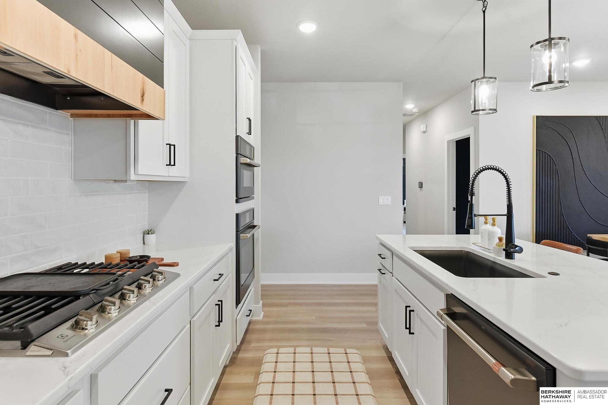 Omaha, Nebraska 68116, United States, 3 Bedrooms Bedrooms, ,3 BathroomsBathrooms,Residential,Active,249025