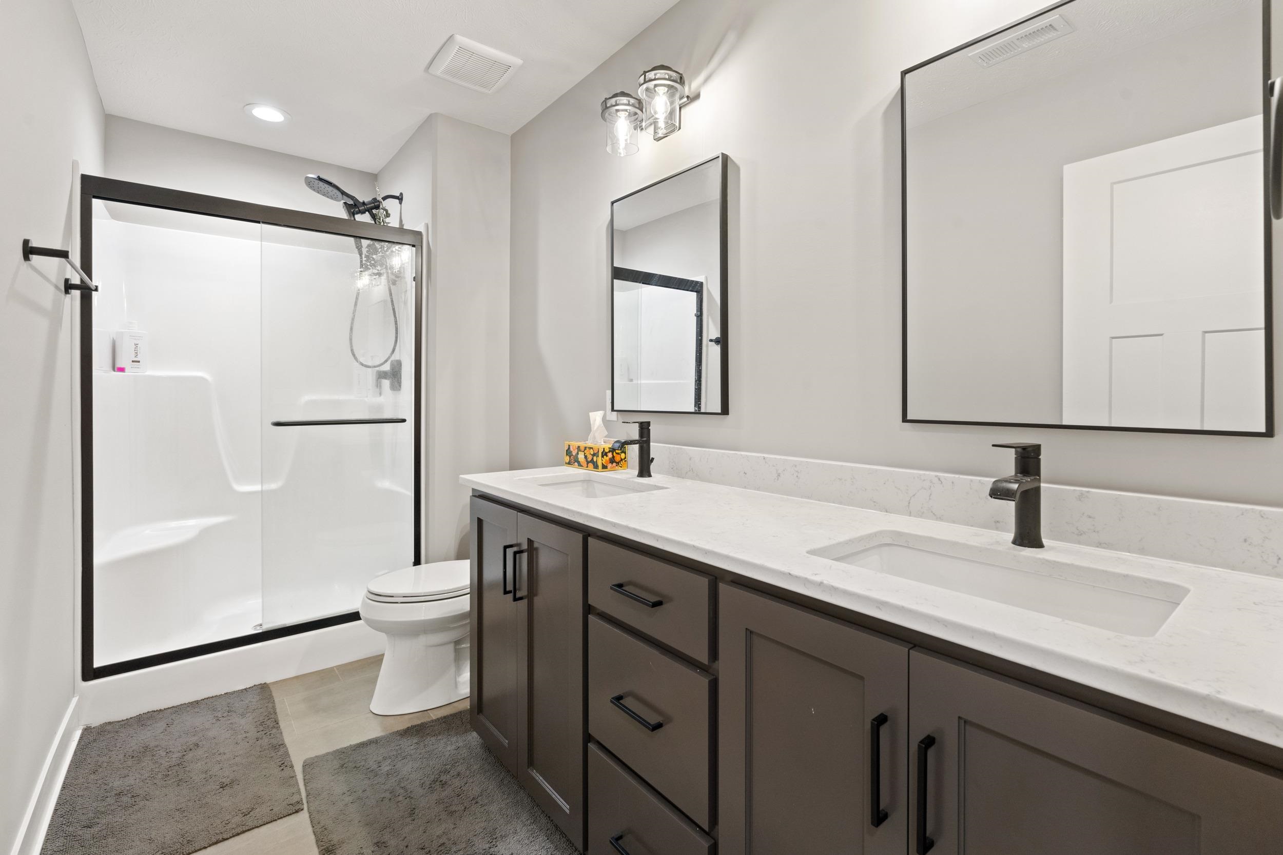 Omaha, Nebraska 68136, United States, 4 Bedrooms Bedrooms, ,3 BathroomsBathrooms,Residential,Active,142998