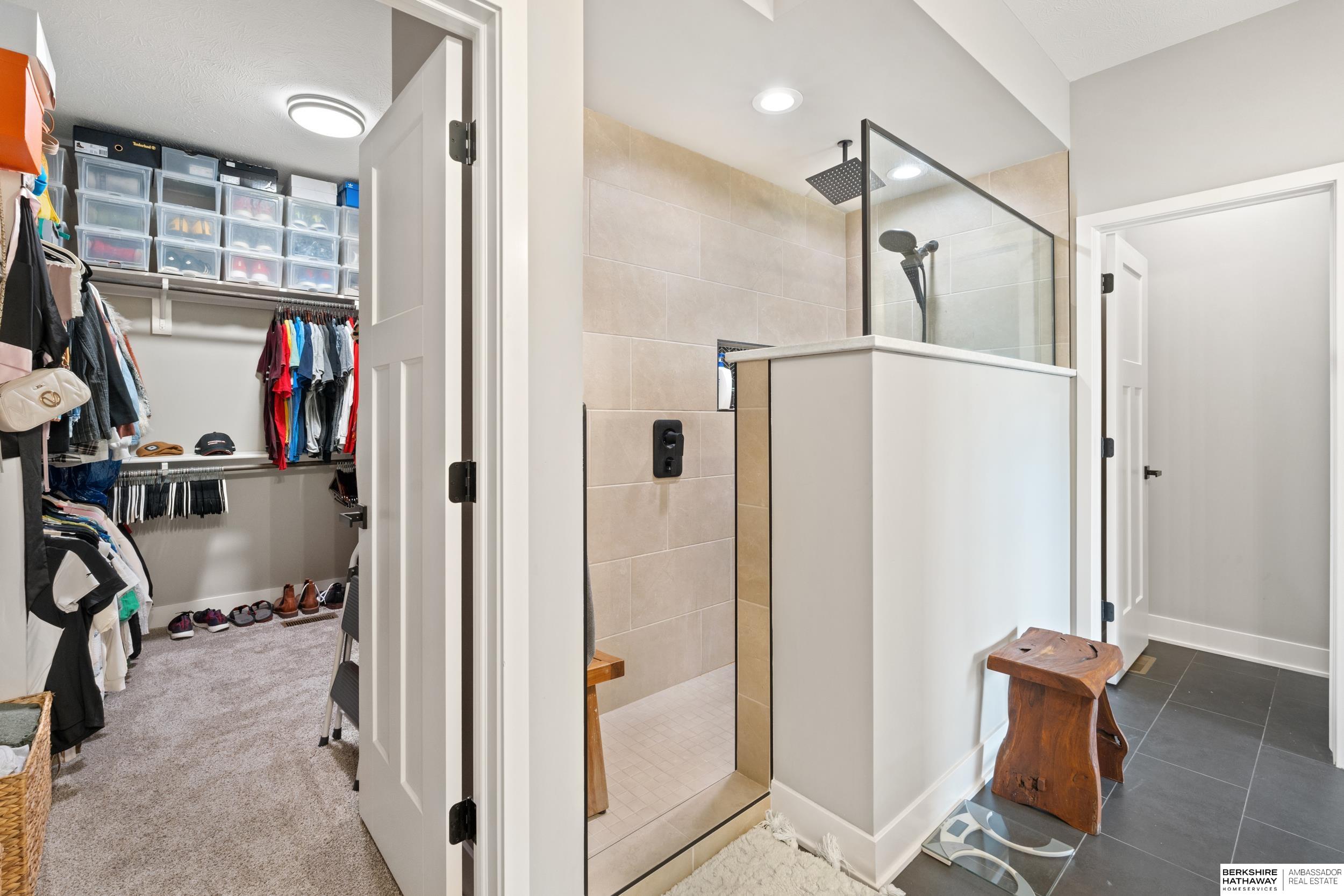 Omaha, Nebraska 68136, United States, 4 Bedrooms Bedrooms, ,3 BathroomsBathrooms,Residential,Active,142998