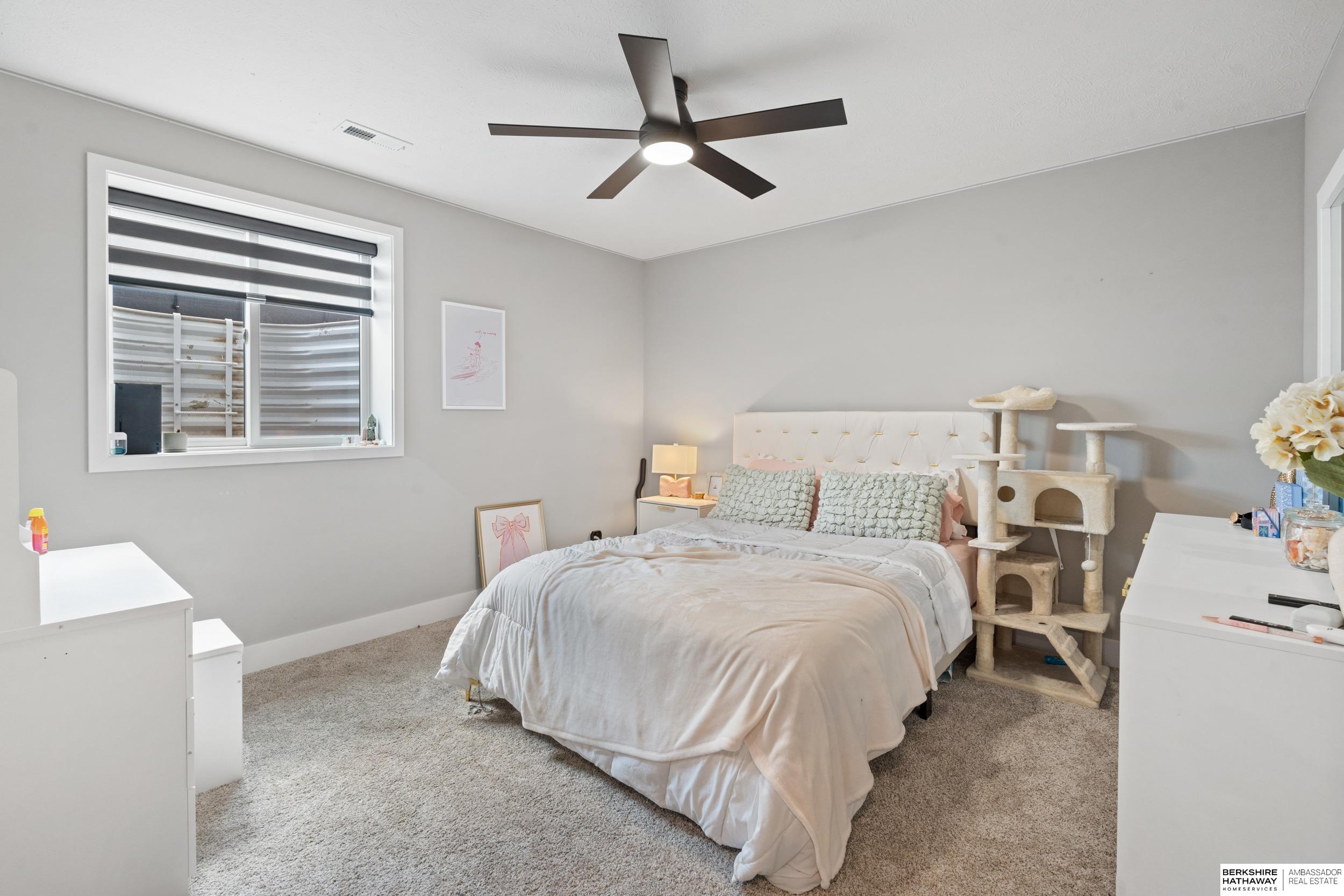 Omaha, Nebraska 68136, United States, 4 Bedrooms Bedrooms, ,3 BathroomsBathrooms,Residential,Active,142998