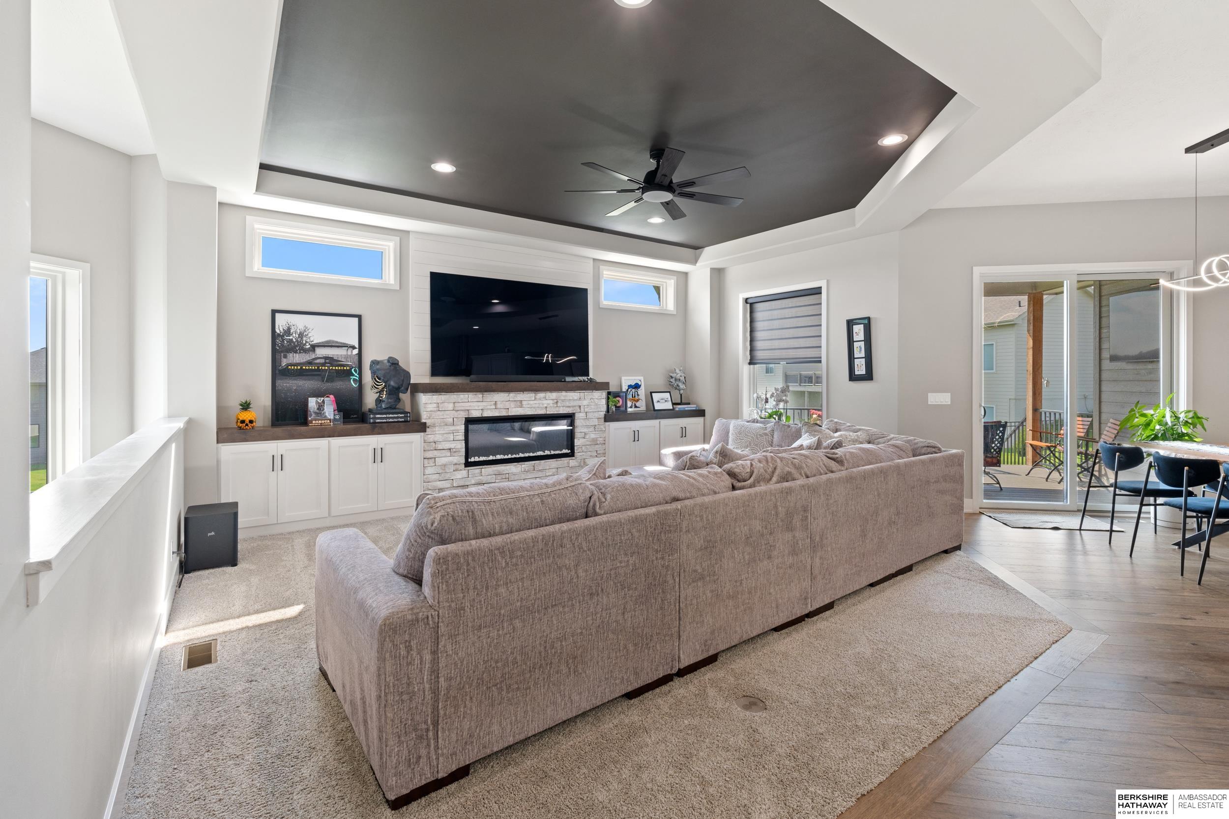 Omaha, Nebraska 68136, United States, 4 Bedrooms Bedrooms, ,3 BathroomsBathrooms,Residential,Active,142998